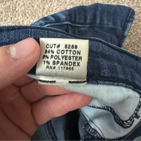 J Brand Dita High Rise Denim Summer Shorts in Luna Dark Wash Size 26 - Picture 6 of 9